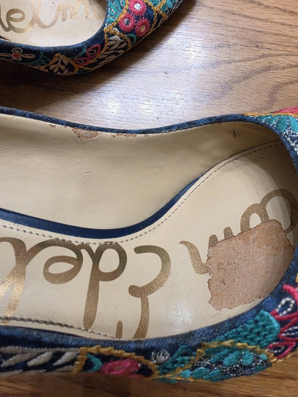 Sam Edelman Teal Floral Embroidered Pointed-Toe Heels - Picture 11 of 14